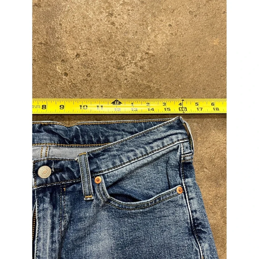 Levi's 541 Athletic Fit Jeans Mens 32x32 Blue Whiskering‎ Denim Cotton Taper Leg